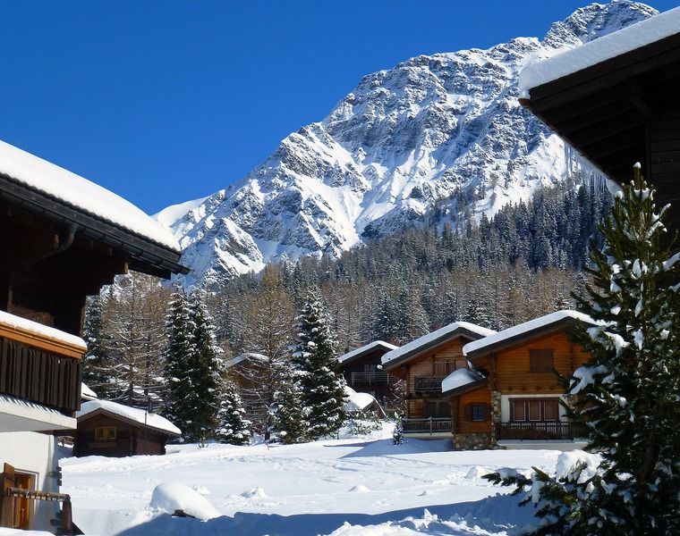 Find your ideal ski accommodation